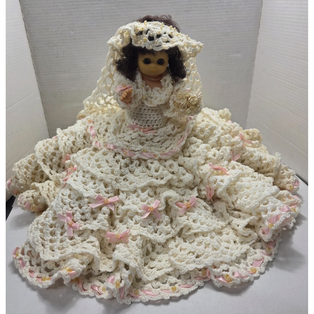 Vtg  Crochet Bride Bed Doll Sleep Eyes Ruffled Gown Veil Bows Pearls 27" Skirt